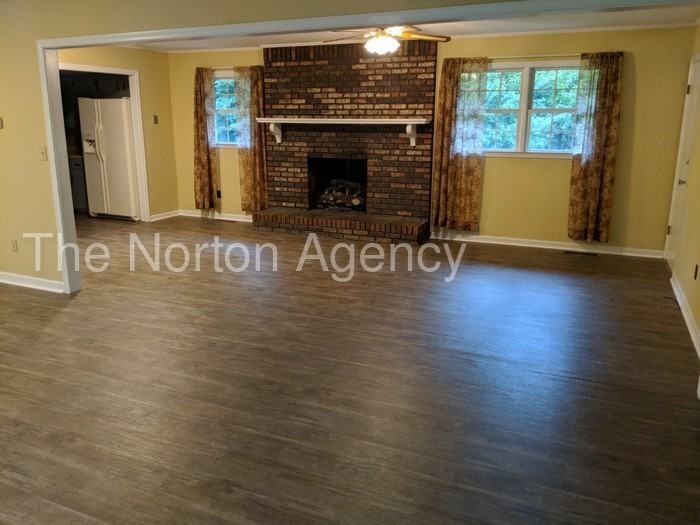 5402 Woodlin Rd - Photo 2 of 17