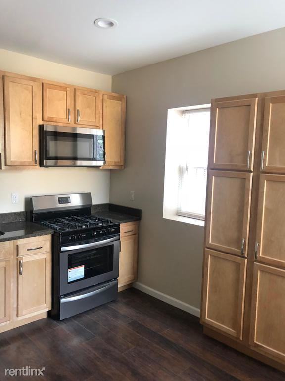 817 N Negley Ave #2 - Photo 2 of 14