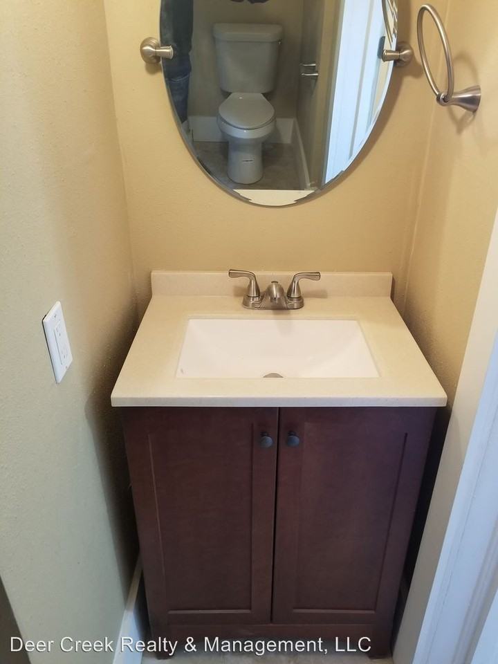 1312 Jones St - Photo 3 of 11