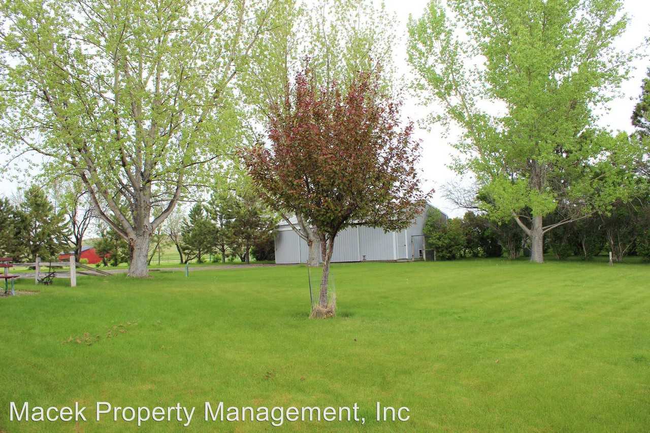 160 Willow Bend Ln - Photo 3 of 32