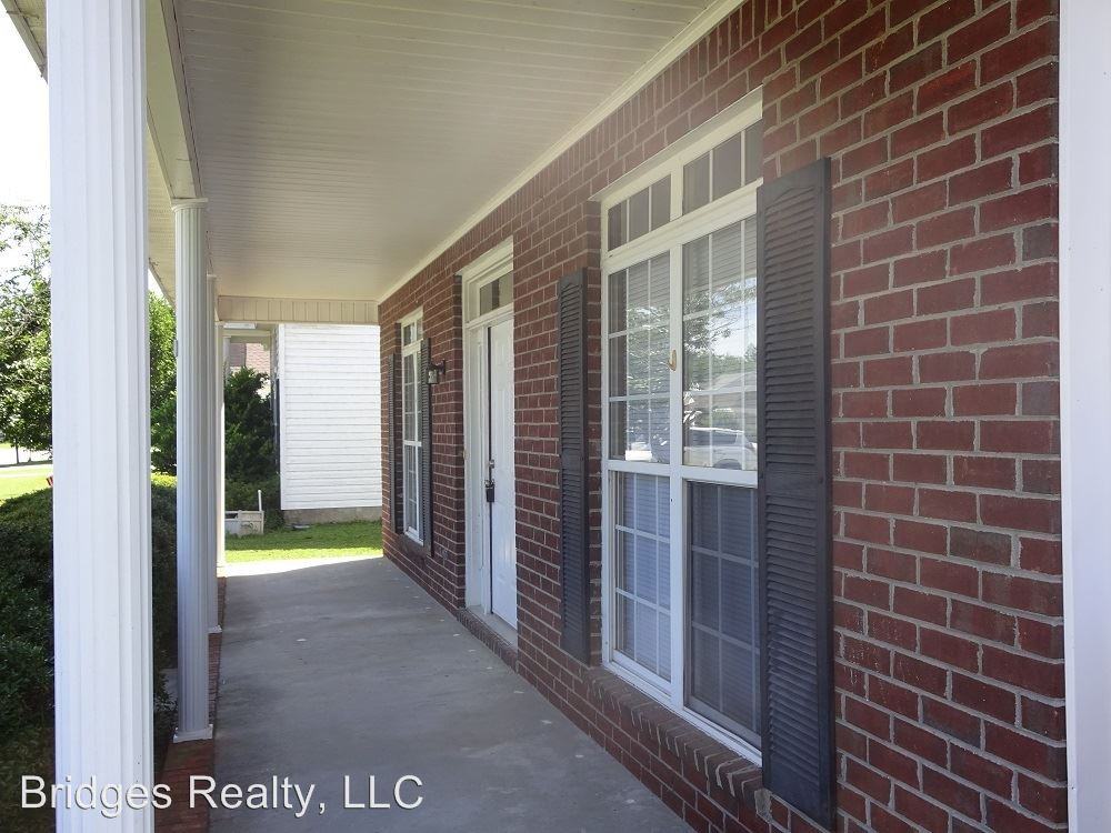 1003 Ossabaw Ct - Photo 2 of 15