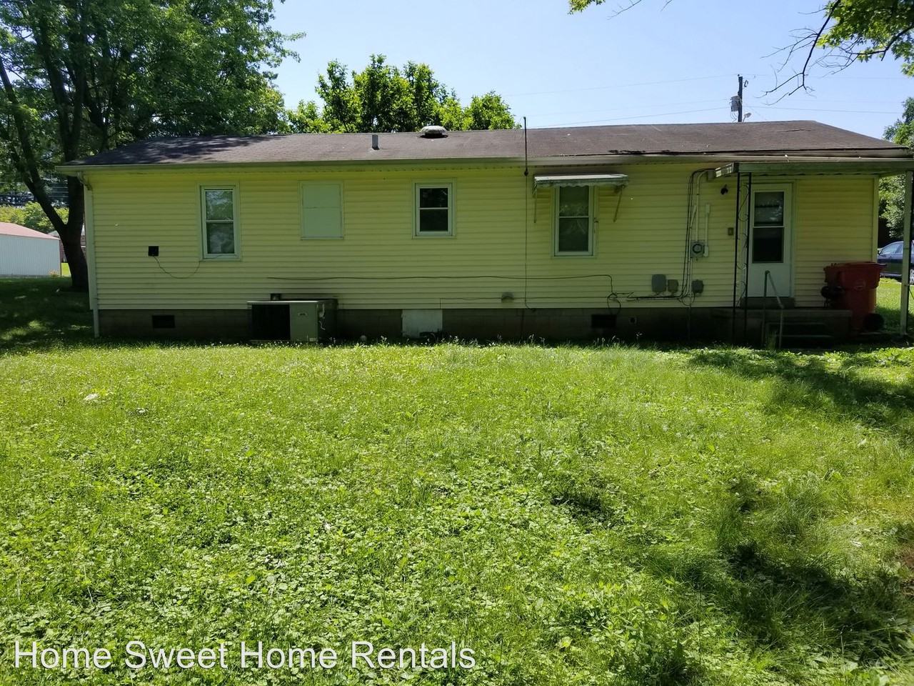 311 N 2nd St - Photo 2 of 6