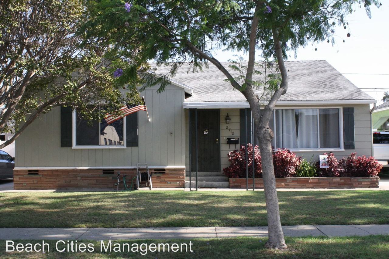 2718 Warwood Rd - Photo 3 of 25