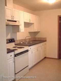 319 E Indiana Ave - Photo 2 of 5