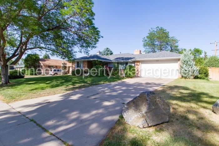 400 Uvalda St - Photo 2 of 14