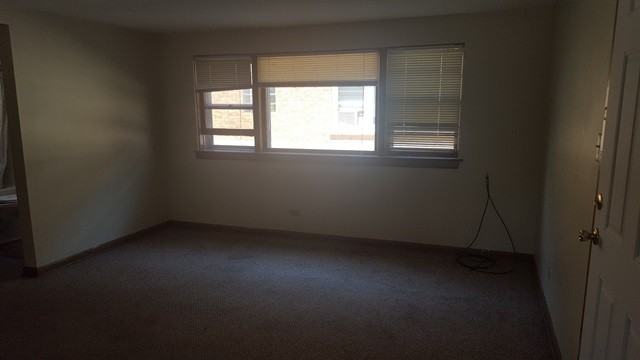 1912 N 18th Ave #3 - Photo 3 of 8