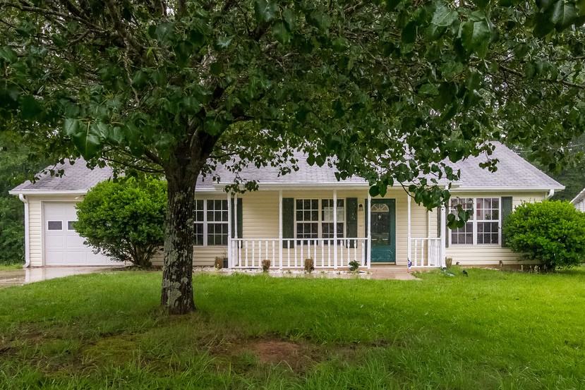 7604 Stonecliff Ct - Photo 3 of 26