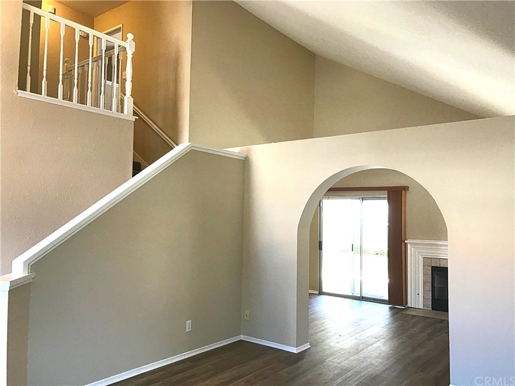 15689 Laguna Ave - Photo 3 of 19