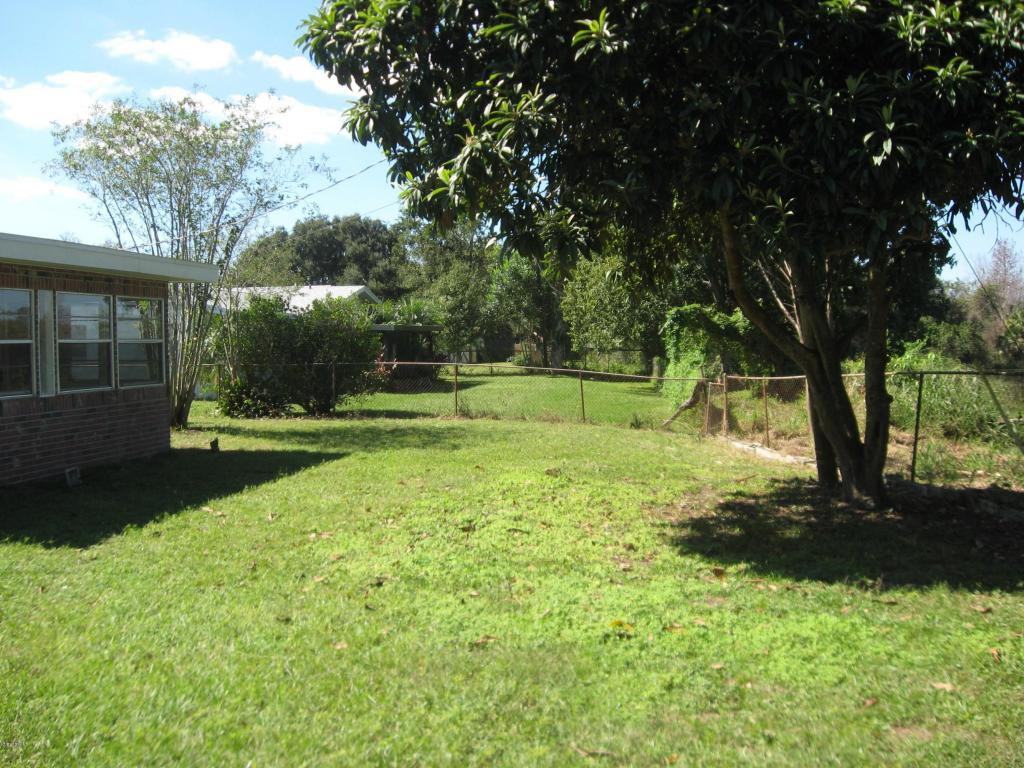 3026 Elder St - Photo 3 of 20