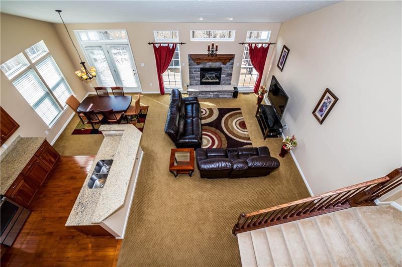 5706 Stockbridge Ct - Photo 3 of 24