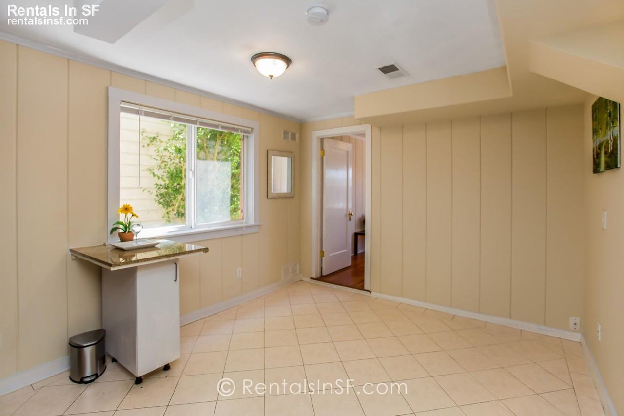 1907 16th Ave - Photo 3 of 9