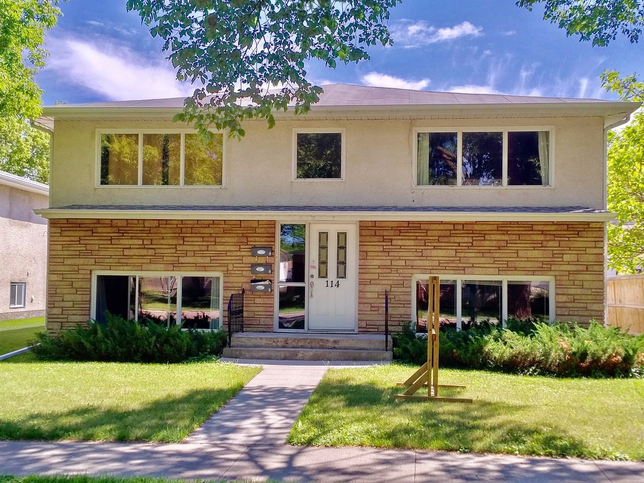 114 Kildare Avenue West