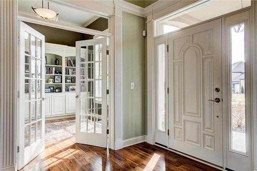 5118 Blessing Ct - Photo 3 of 35