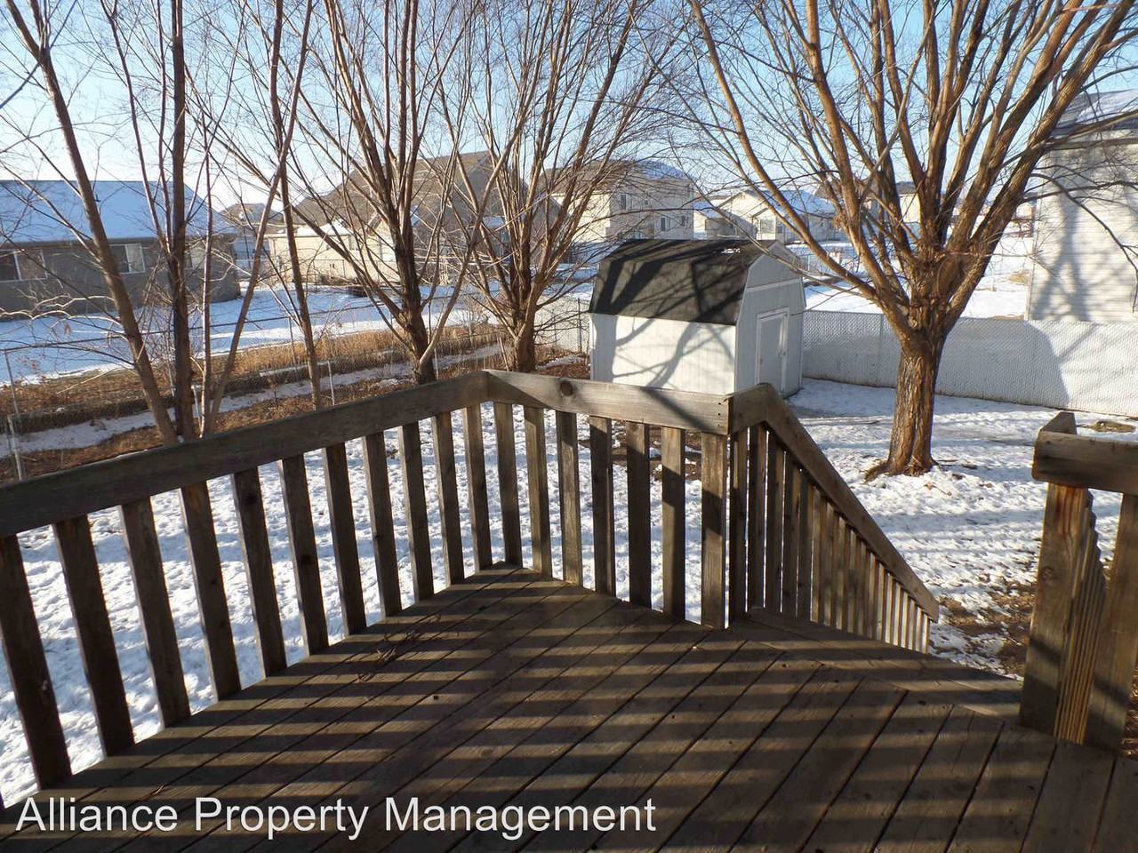 2623 W 1500 N - Photo 3 of 17