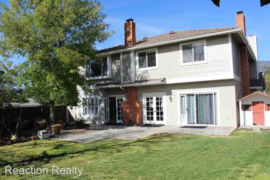 2826 Forester Dr - Photo 3 of 31