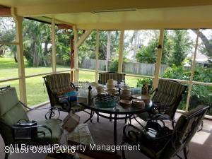 1461 Ridge Rd NE - Photo 3 of 14