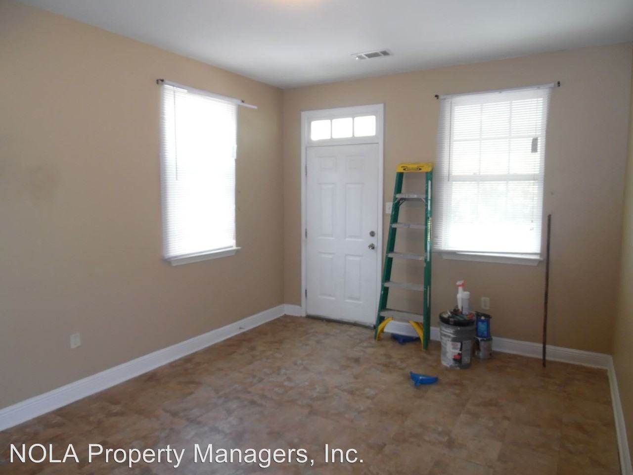 1426-28 NUMA ST - Photo 2 of 6