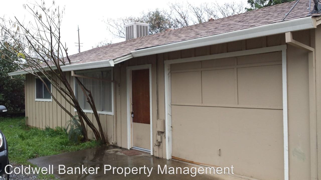 611 Parsons Dr - Photo 2 of 12