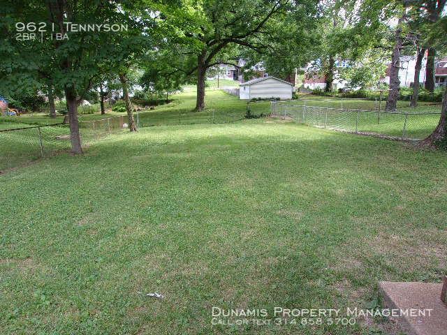 9621 Tennyson Ave - Photo 2 of 3