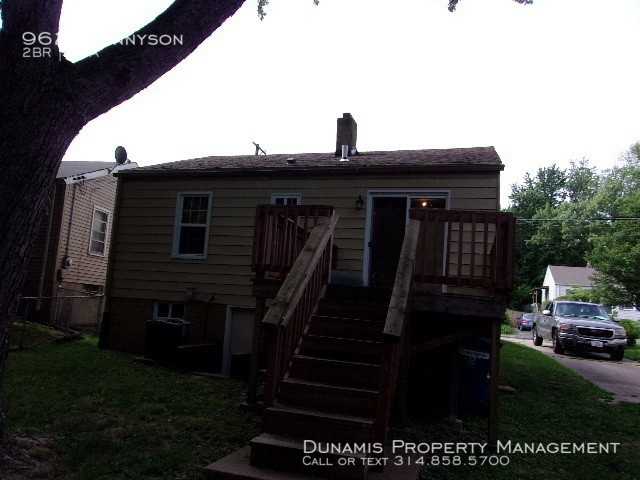 9621 Tennyson Ave - Photo 3 of 3