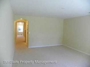 260 Carina Cir - Photo 2 of 19