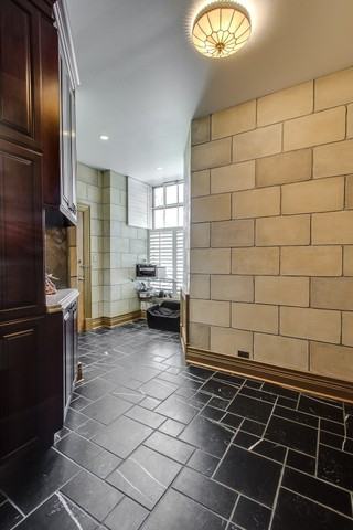 156 Green Bay Rd #H - Photo 2 of 23