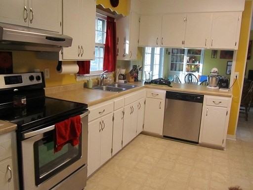 1815 Anderson Rd - Photo 3 of 10