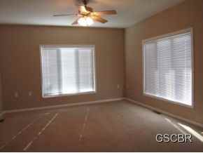 4531 Cheyenne Blvd - Photo 2 of 12