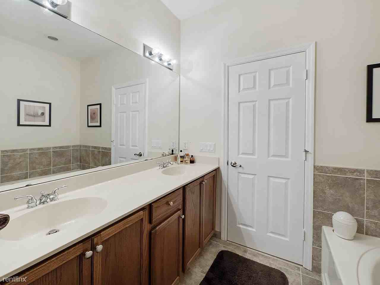 351 E Bay Cedar Cir - Photo 2 of 50