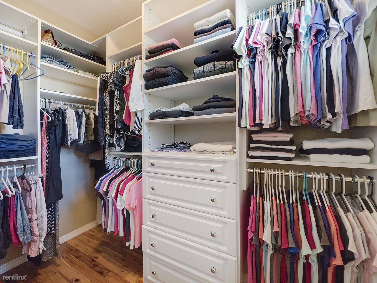 351 E Bay Cedar Cir - Photo 3 of 50