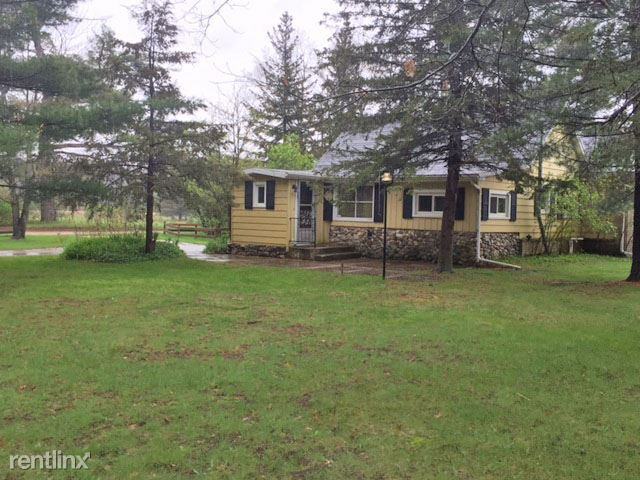 127 N Charles St - Photo 2 of 10