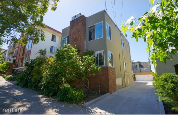 2554 Virginia St - Photo 2 of 2