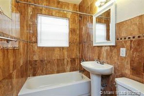 1365 NW 121st St - Photo 3 of 8