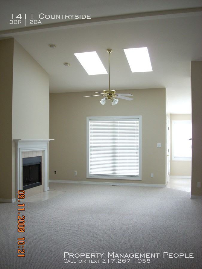 1411 Countryside Pl - Photo 2 of 10