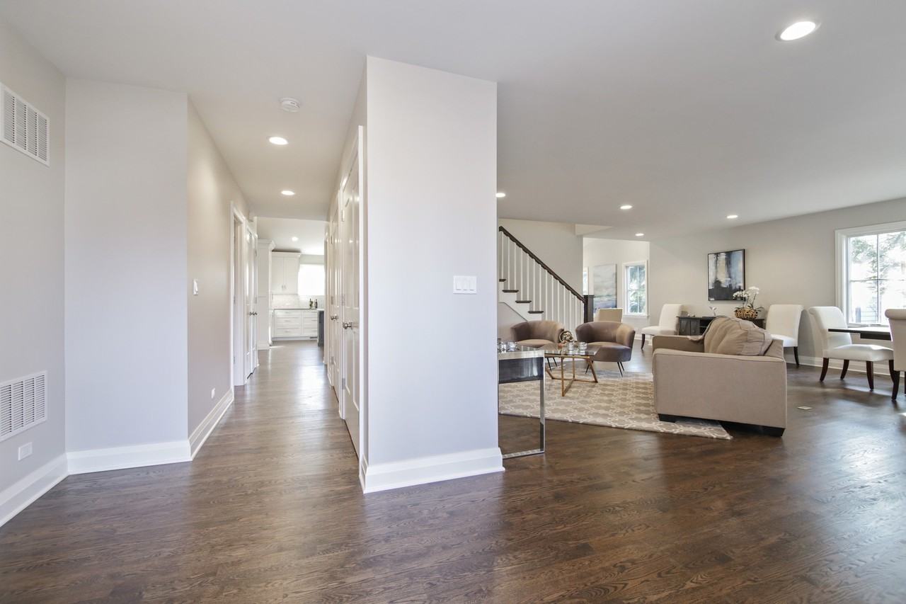 755 N Happ Rd - Photo 2 of 28