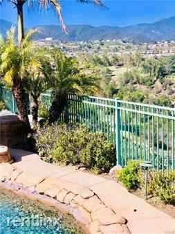 28 Beaconsfield - Photo 2 of 13