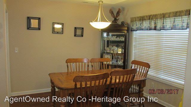 3990 Cantle Dr - Photo 3 of 13