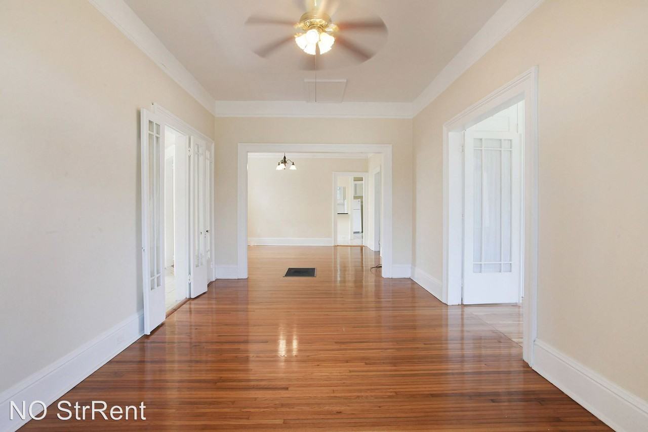 926 City Park Ave - Photo 2 of 13