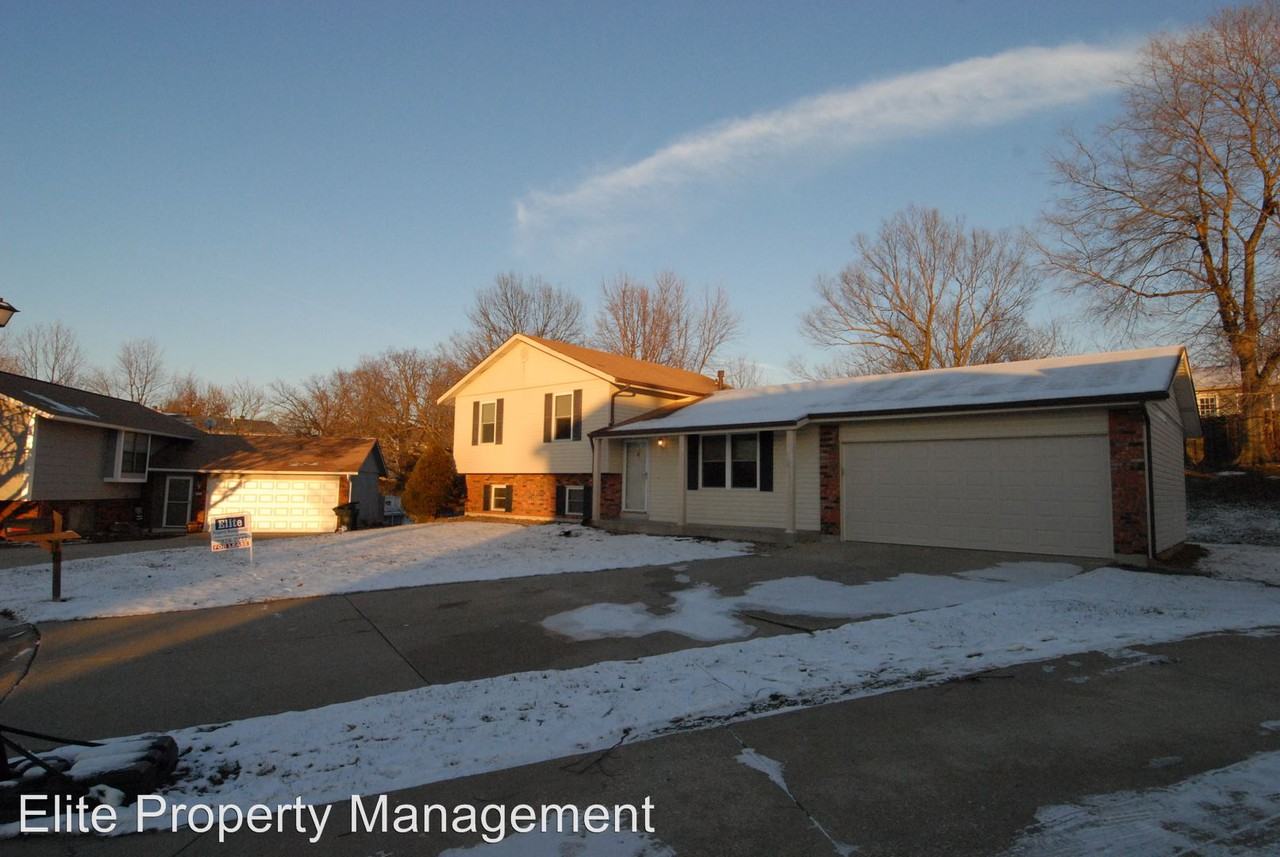 18 Duffy Ct - Photo 3 of 27