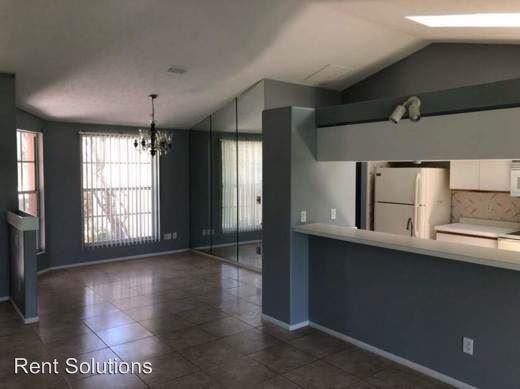 2907 Timberlee Rd - Photo 3 of 9