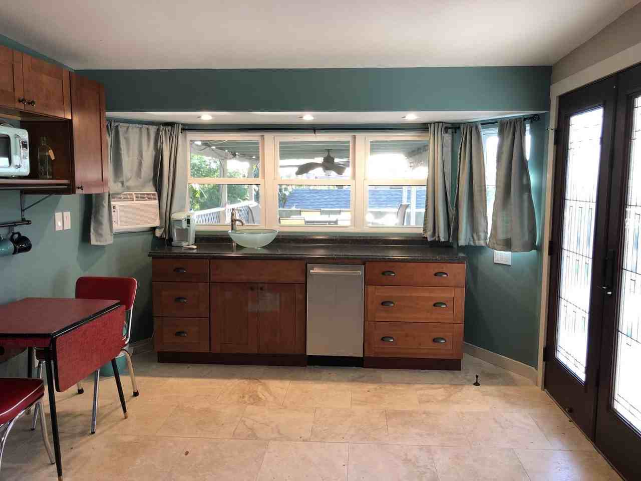 28 Nia Place - Photo 3 of 11