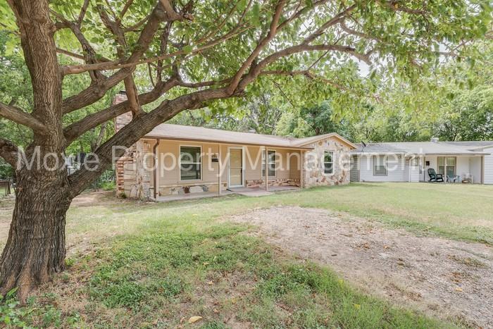 2622 Portwood Ct - Photo 2 of 27