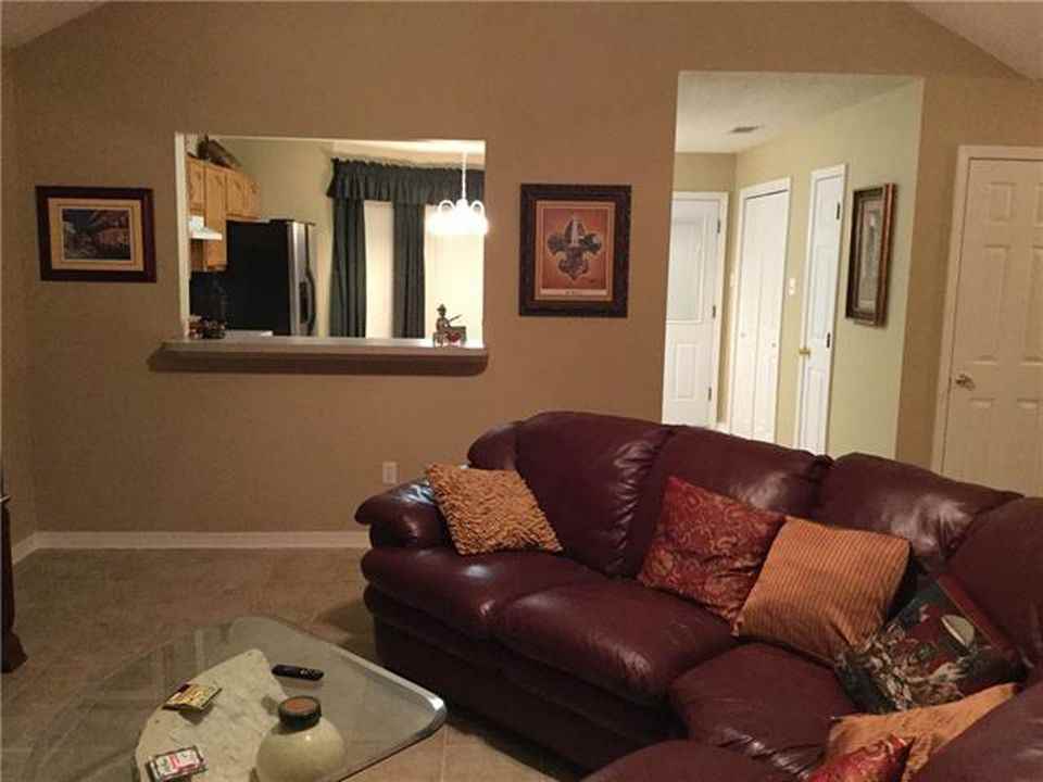 322 3rd Street - Photo 3 of 20
