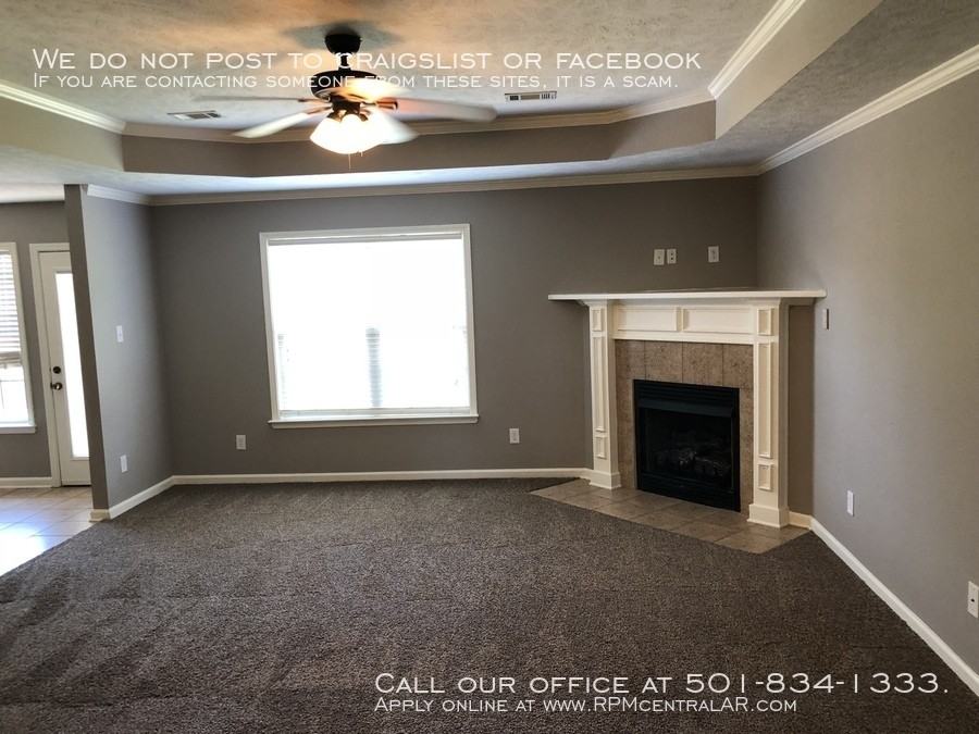 2403 Lancashire Lane - Photo 2 of 18