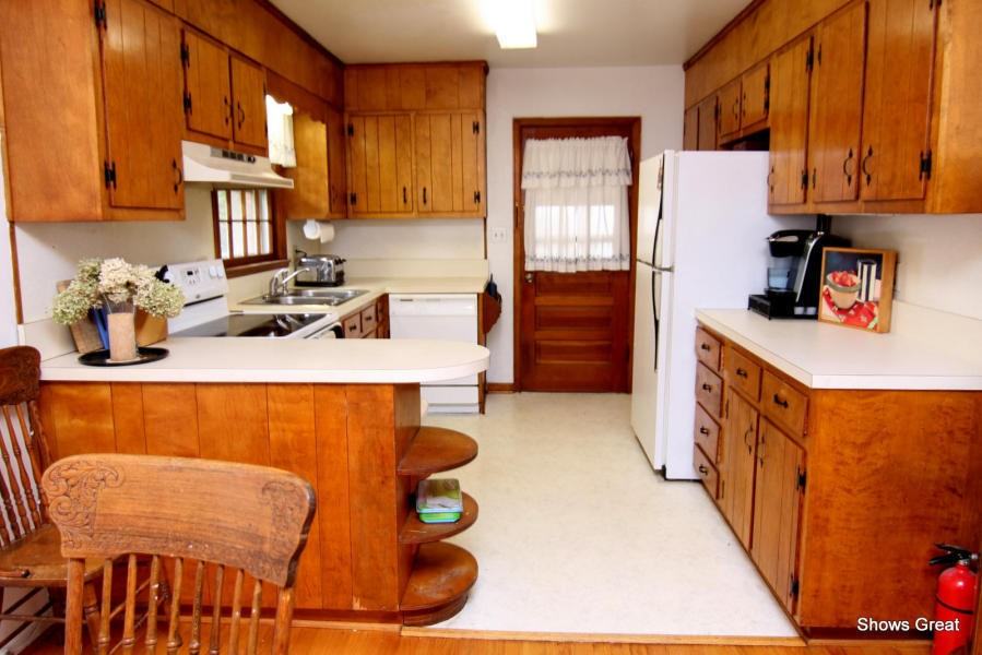 5020 Keithwood Dr SW - Photo 3 of 29
