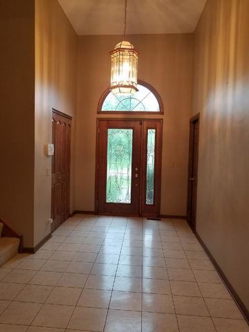 260 Shipland Dr - Photo 3 of 21