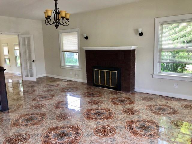 2016 Grove Ave - Photo 2 of 14