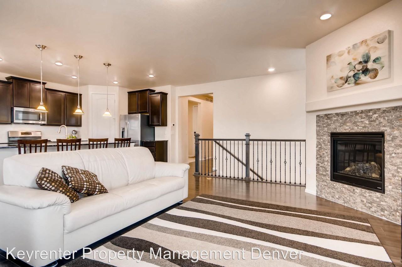 19638 W 60th Ln - Photo 3 of 22