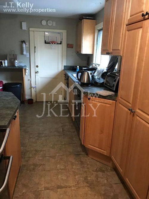 230 Corey Rd - Photo 3 of 7