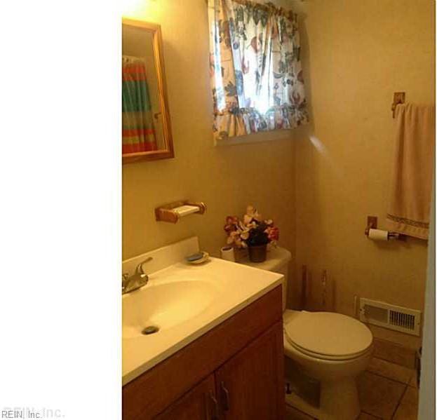 5527 Barnhollow Rd - Photo 2 of 27